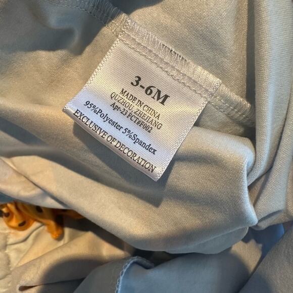 NEW Okie and Lou Chickens Hens Onesie Farm Hayride Country Baby 3-6 months - Picture 7 of 7